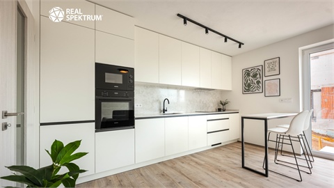 Prodej bytu 4kk, 84 m² 10