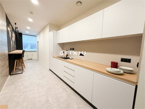 Pronájem kanceláře, 742 m² 4