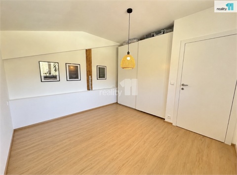 Prodej bytu 3kk, 66 m² - 16