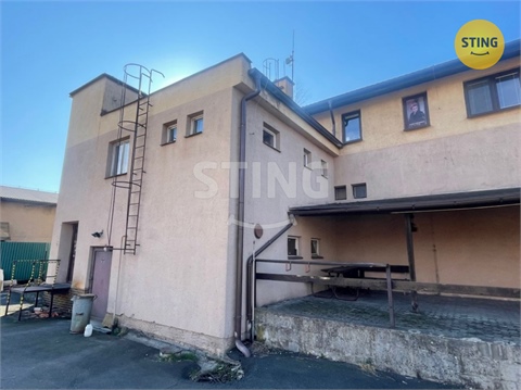 Prodej komerčního objektu, 200 m² 20