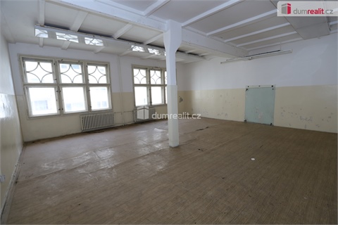 Prodej komerčního objektu, 1 600 m² - 8