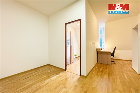 Prodej bytu 4+1, 104 m² 8