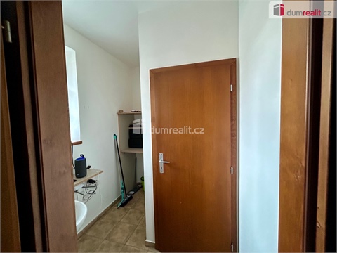 Pronájem obchodních prostor, 46 m² - 18