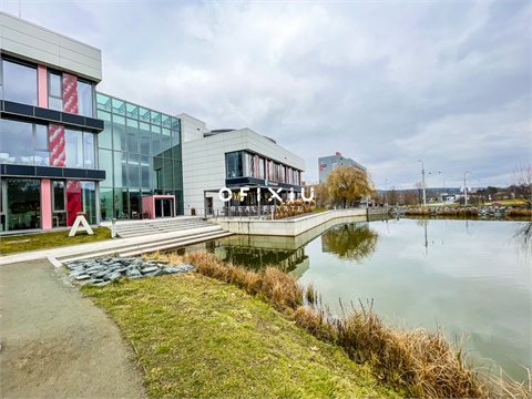 Pronájem kanceláře, 500 m² 0