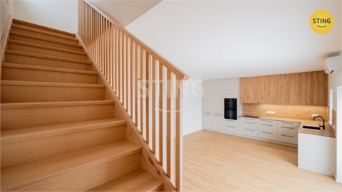 Prodej rodinného domu, 180 m² 20