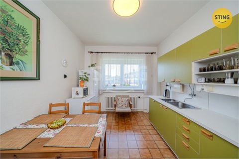 Prodej rodinného domu, 240 m² - 4