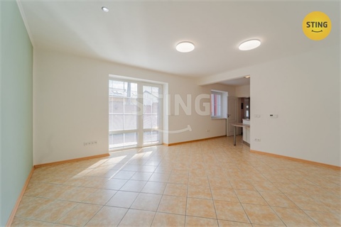 Prodej rodinného domu, 114 m² 2