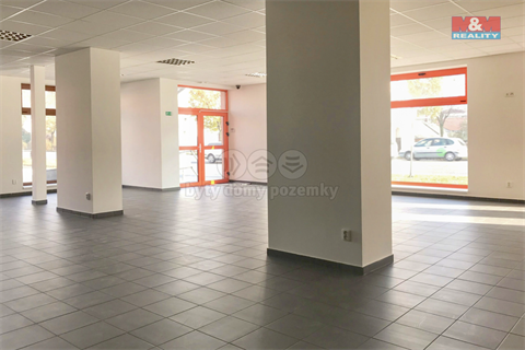Prodej obchodních prostor, 300 m² - 6