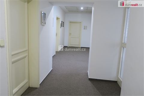 Pronájem kanceláře, 26 m² - 14
