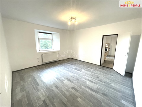Pronájem bytu 1+1, 40 m² 12