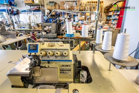 Prodej komerčního objektu, 260 m² - 2