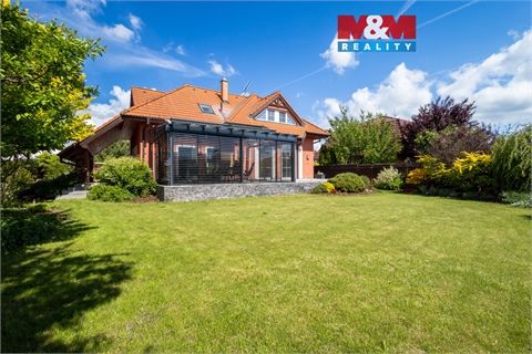 Prodej rodinného domu, 180 m² - 0