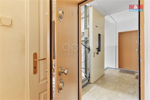 Prodej bytu 4+1, 80 m² - 2
