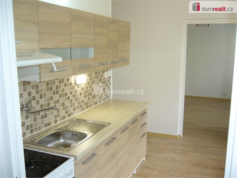 Pronájem bytu 3+1, 67 m² 0