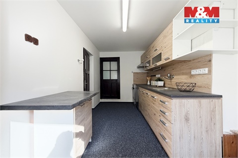 Prodej rodinného domu, 75 m² - 18