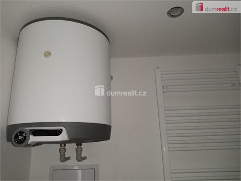 Pronájem bytu 2kk, 33 m² 12