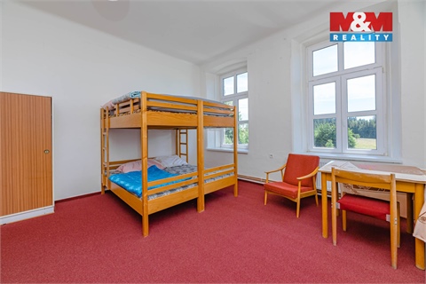 Prodej rodinného domu, 386 m² - 4