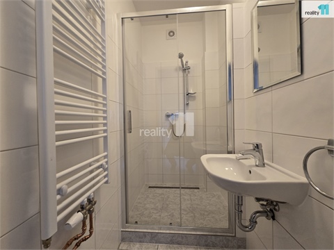 Pronájem kanceláře, 75 m² - 14