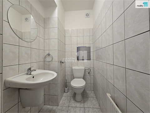 Pronájem kanceláře, 75 m² - 12