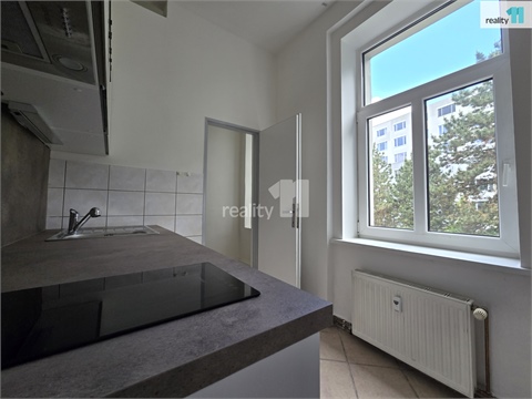 Pronájem kanceláře, 75 m² 6