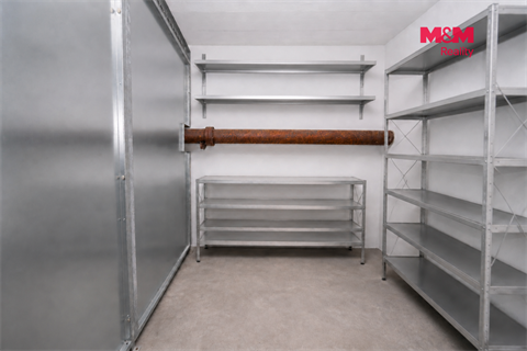 Prodej obchodních prostor, 54 m² 6