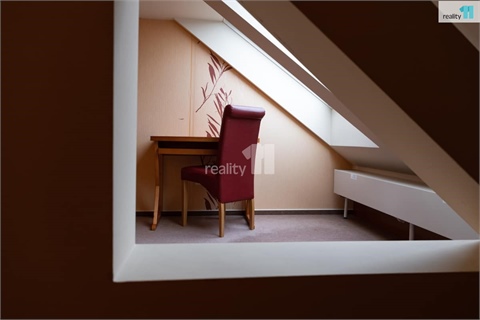 Pronájem bytu 2kk, 66 m² - 8