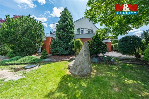 Prodej rodinného domu, 350 m² - 12