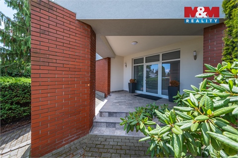 Prodej rodinného domu, 350 m² - 4