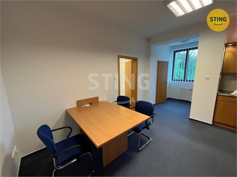 Pronájem kanceláře, 100 m² 4