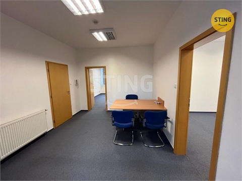 Pronájem kanceláře, 100 m² 6