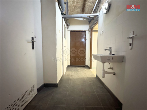 Pronájem obchodních prostor, 62 m² 6