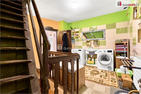 Prodej rodinného domu, 380 m² - 10