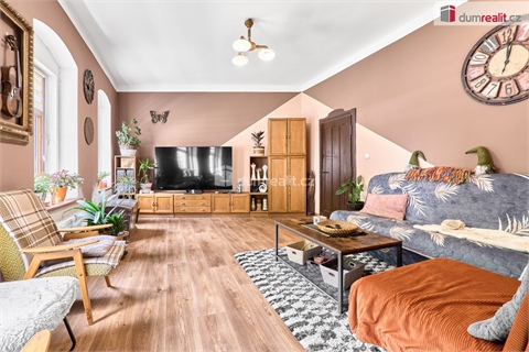 Prodej rodinného domu, 380 m² - 0