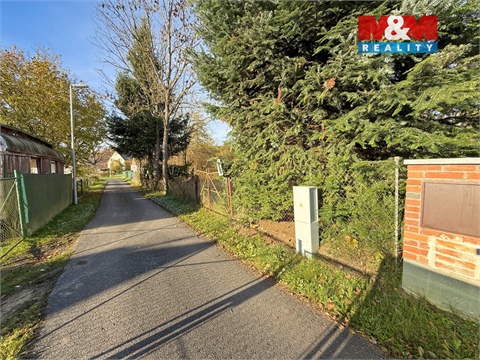 Prodej stavebního pozemku, 1 942 m² - 4