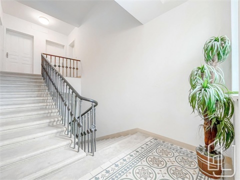 Prodej bytu 3kk, 120 m² - 10