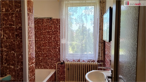 Prodej komerčního objektu, 1 543 m² 10