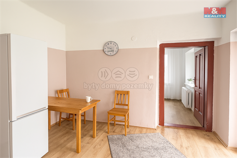 Prodej rodinného domu, 250 m² - 12