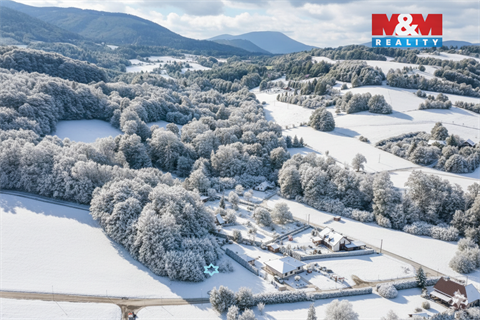 Prodej stavebního pozemku, 1 623 m² 2