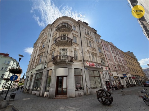 Pronájem obchodních prostor, 140 m² 0