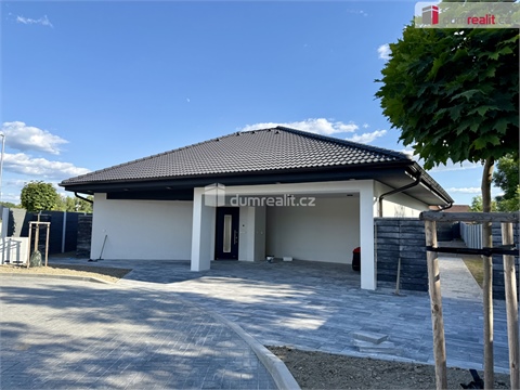 Prodej rodinného domu, 177 m² 2