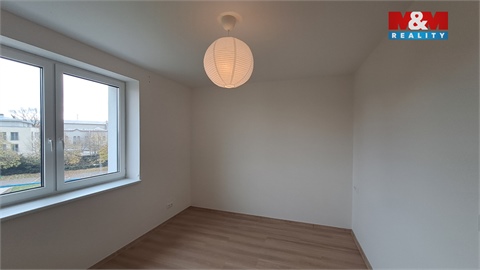 Pronájem bytu 2kk, 42 m² 8