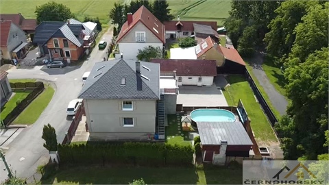 Prodej rodinného domu, 287 m² 10