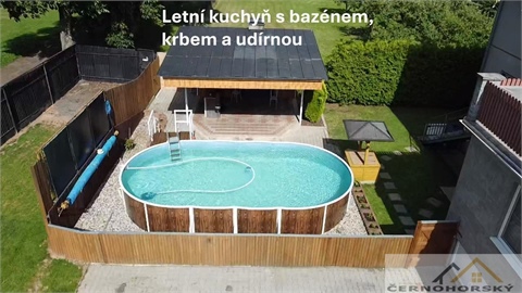 Prodej rodinného domu, 287 m² 12