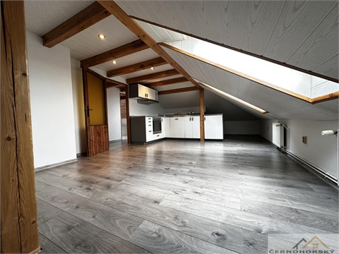 Prodej rodinného domu, 287 m² 0