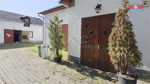 Prodej obchodních prostor, 500 m² 6