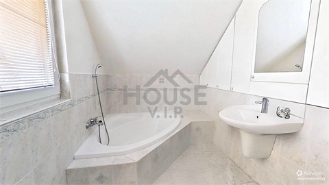 Prodej domu, 239 m² 20