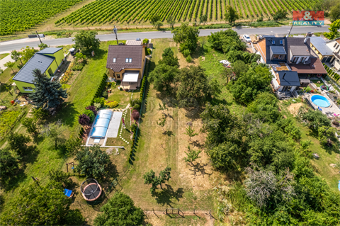 Prodej stavebního pozemku, 3 276 m² 16