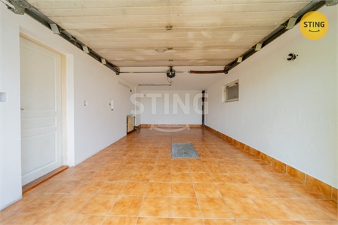 Prodej rodinného domu, 279 m² 16