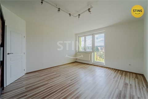 Prodej rodinného domu, 279 m² 10