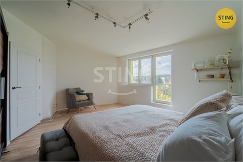 Prodej rodinného domu, 279 m² 8